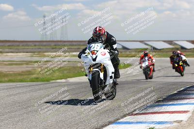 media/Mar-23-2025-TrackDaz (Sun) [[88a7749186]]/B Group/1220pm (Wheelie Bump)/